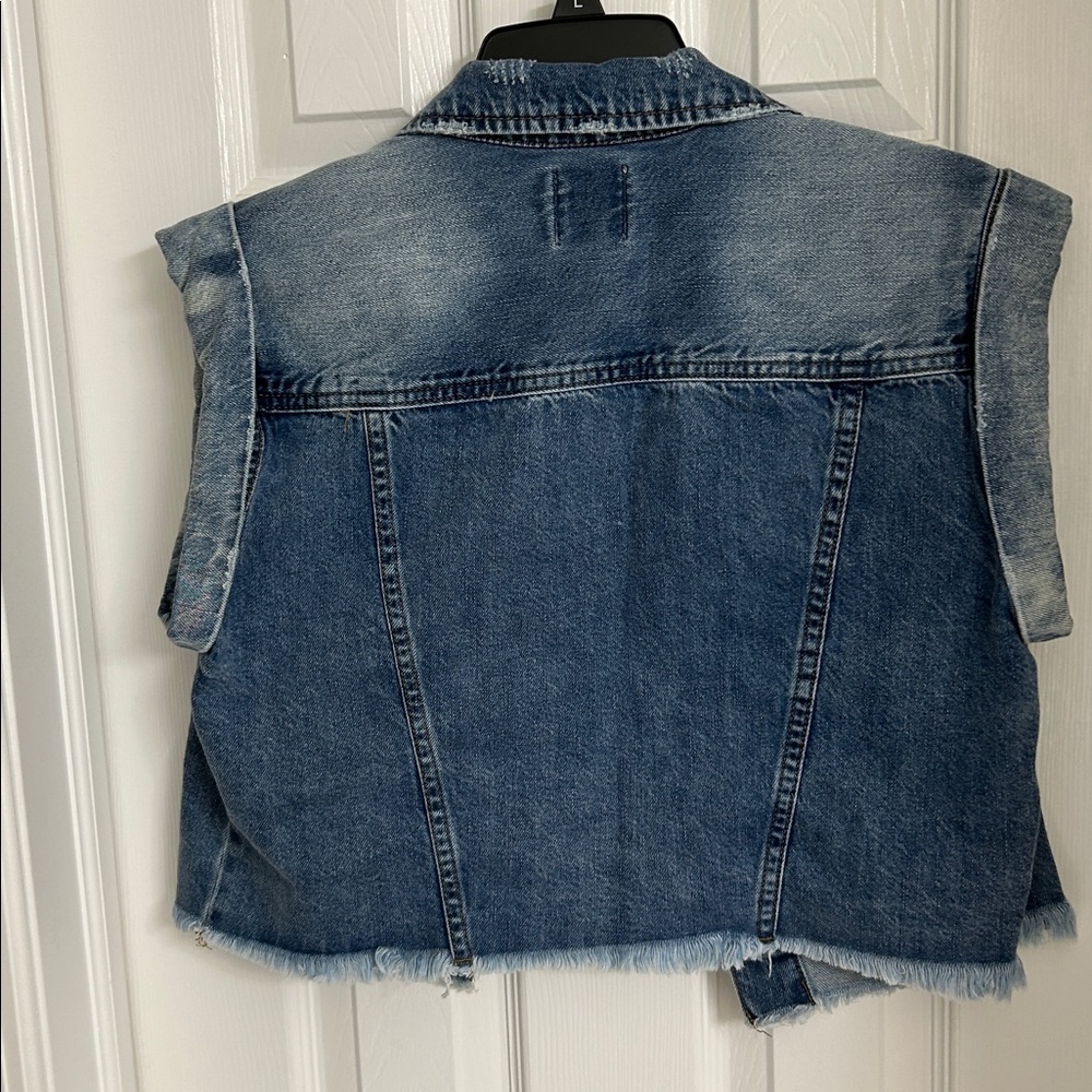 Denim vest - Picture 3 of 4